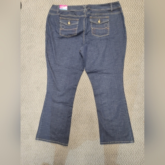 NWT Loop 18 Jeans Juniors Plus 23 Bootcut - Picture 2 of 3